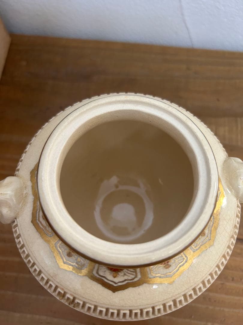 薩摩焼　香炉 花柄 ふた付き　白薩摩 三足 透かし蓋 箱