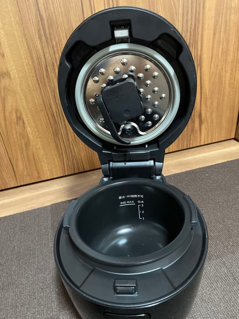 【美品】SHARP HEALSIO 炊飯器 KN-HW10G-B