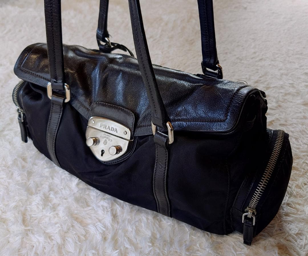 PRADA プラダ ショルダーバッグ ブラック ナイロン×レザー 美品
