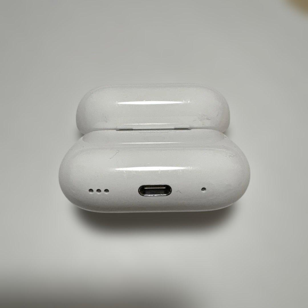 Air Pods Pro 2 第2世代 本体 ホワイト 充電ケース付き