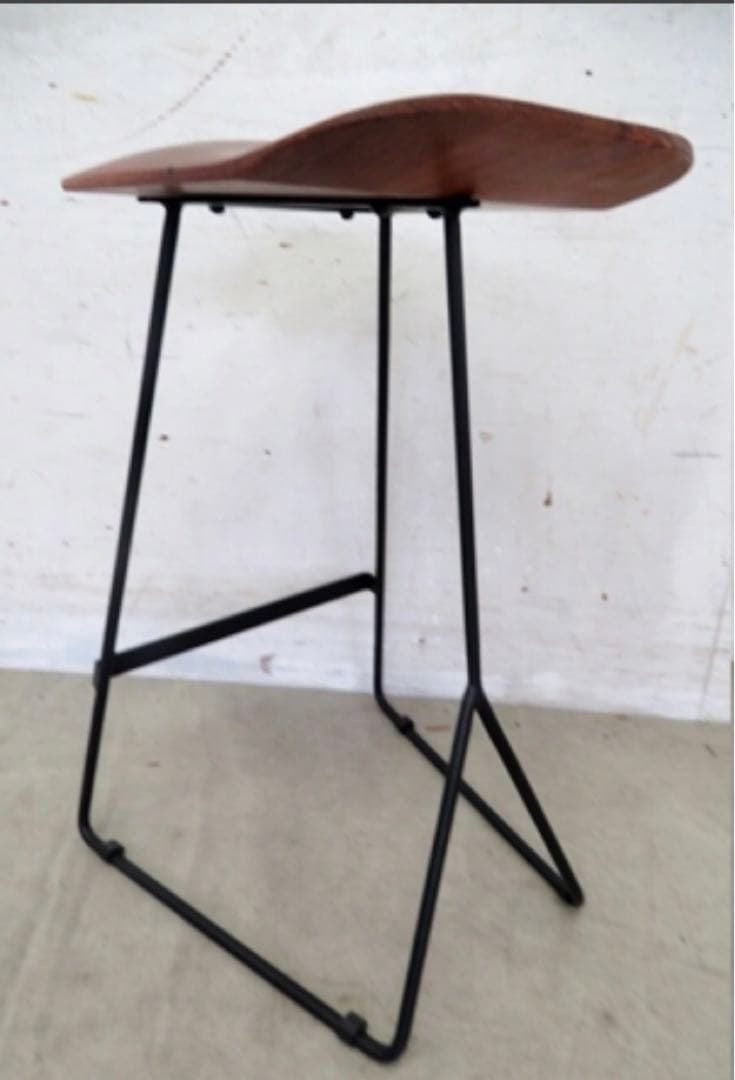 ナチュラルウッドのスツール　1脚　その④