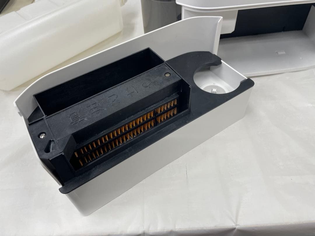 ★シャープSHARP ★加湿セラミックファンヒーター ◆HX-SK12-W