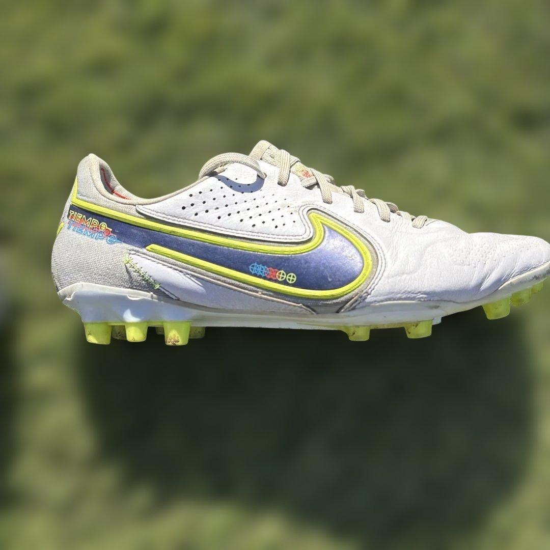Nike Tiempo エリートAGサッカーシューズ・スパイク