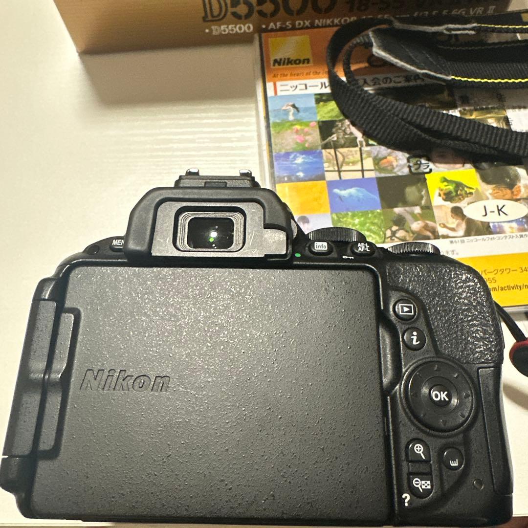 Nikon D5500 デジタル一眼レフカメラ