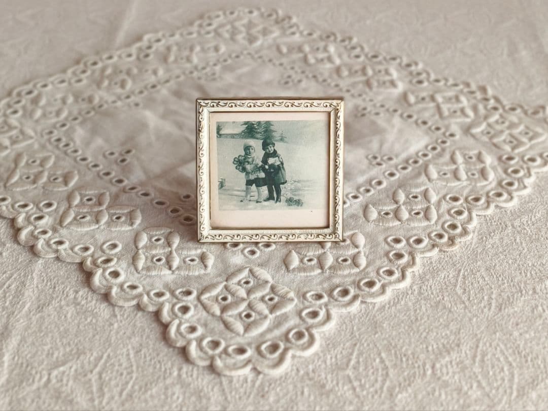 【mkuさま】vintage ❀ 飾り模様が素敵な スクエアフレーム