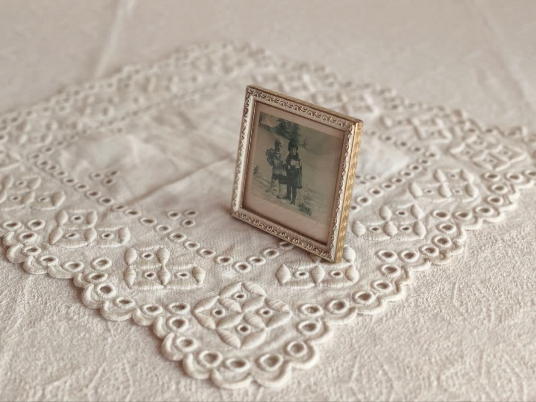 【mkuさま】vintage ❀ 飾り模様が素敵な スクエアフレーム