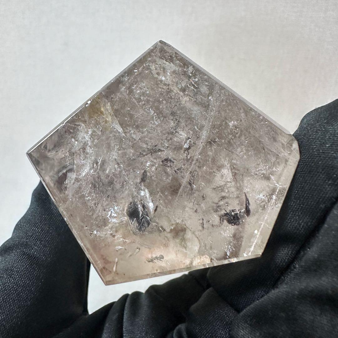 絶品❗虹入り水晶 ✴︎アイリスクォーツ 天然石 レインボー水晶 置物A1073