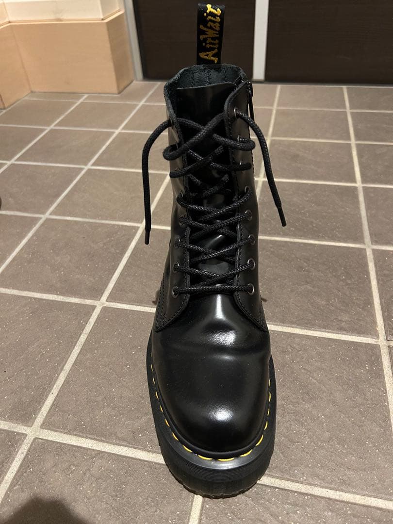 【極美品】Dr.Martens JADON 8ホールブーツ ドクターマーチン