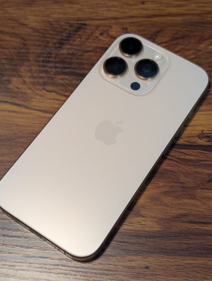 iPhone 16 Pro 128GB デザートチタニウム AppleCare+