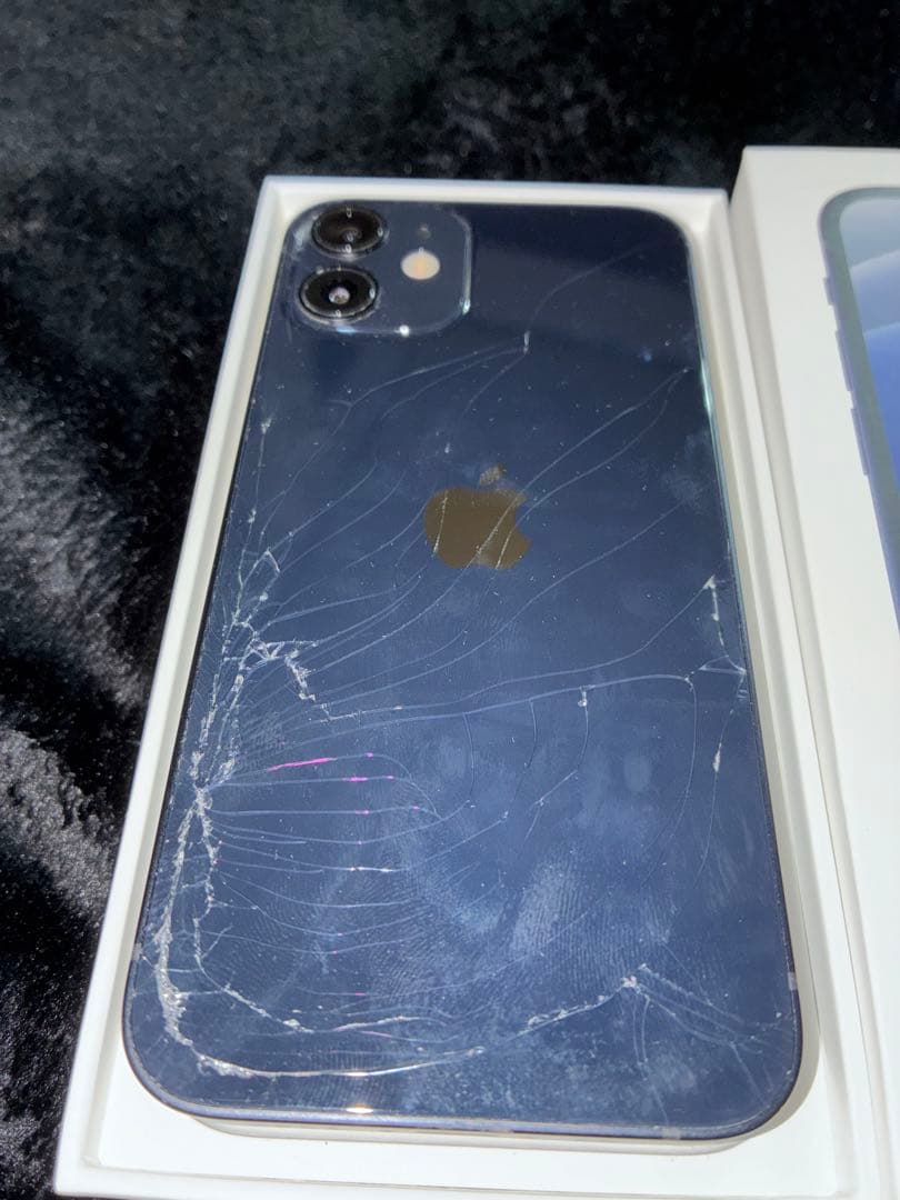 iPhone 12mini 本体 128GB 背面割れ
