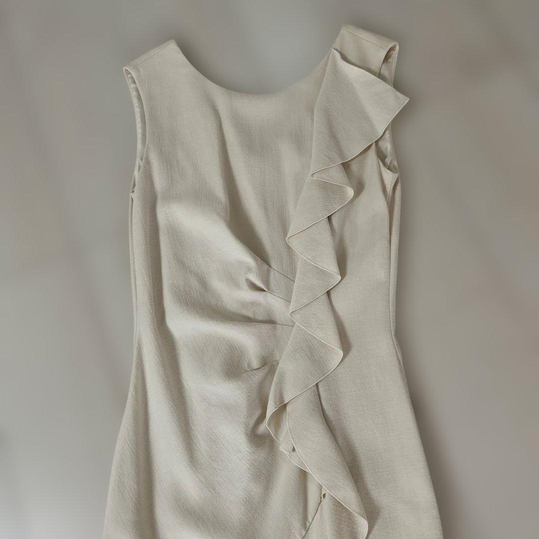 エミリオプッチ　フリルノースリーブひざ丈ワンピース　オフホワイト34 冬Xmas