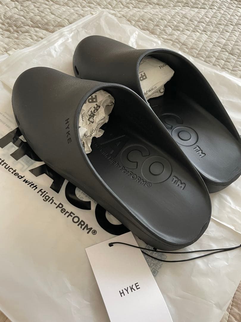 ＜HYKE×PPACO＞LITE―1 サンダル【新品、未使用】