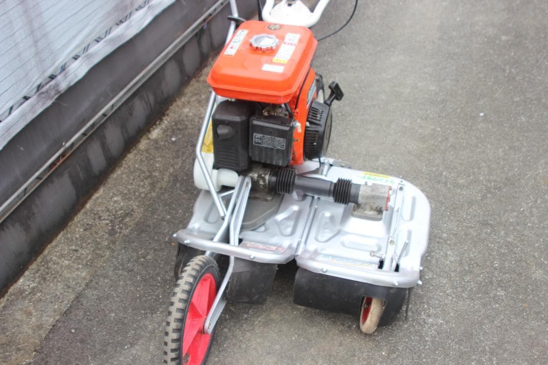 草刈機　オーレック　ウイングモアー　WM606A　爪新品　あぜ草刈機