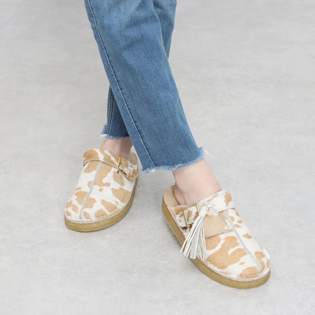 2022年 CLARKS トレックミュール タンカウプリント ハラコ 25cm