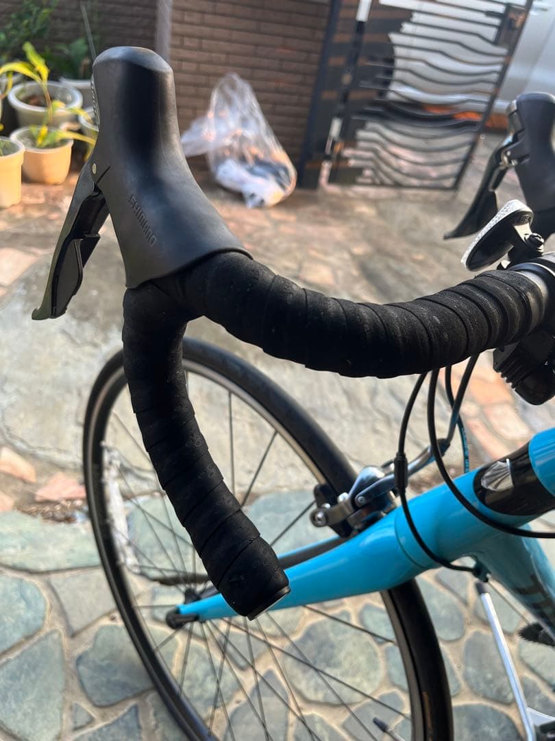 【引取/近隣配達可】TREK EMONDA ALR4 2018 ロードバイク