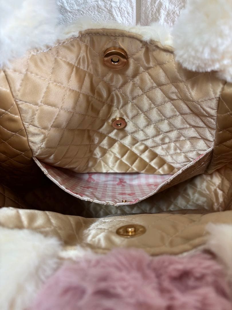 黒*こ様 コヤンイサムチョン　ファーフリルトートバッグ　ルミちゃん　ピンクうさち