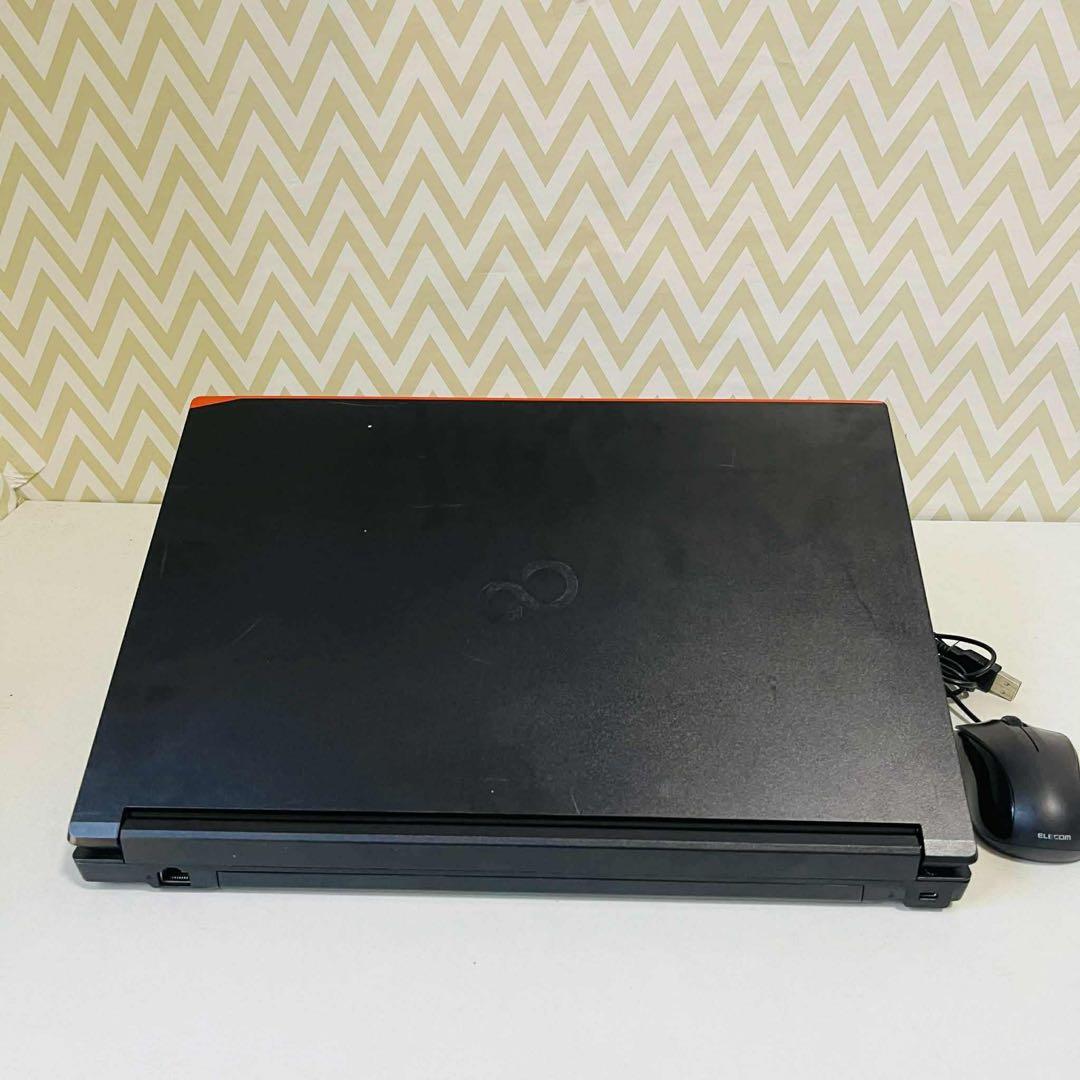 T4 FujitsuノートパソコンSSD第7世代 Windows11オフィス付き