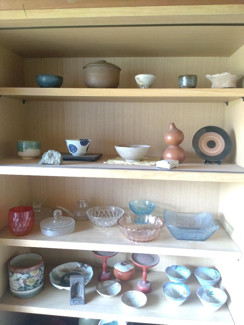 おばあちゃんが集めてた骨董品