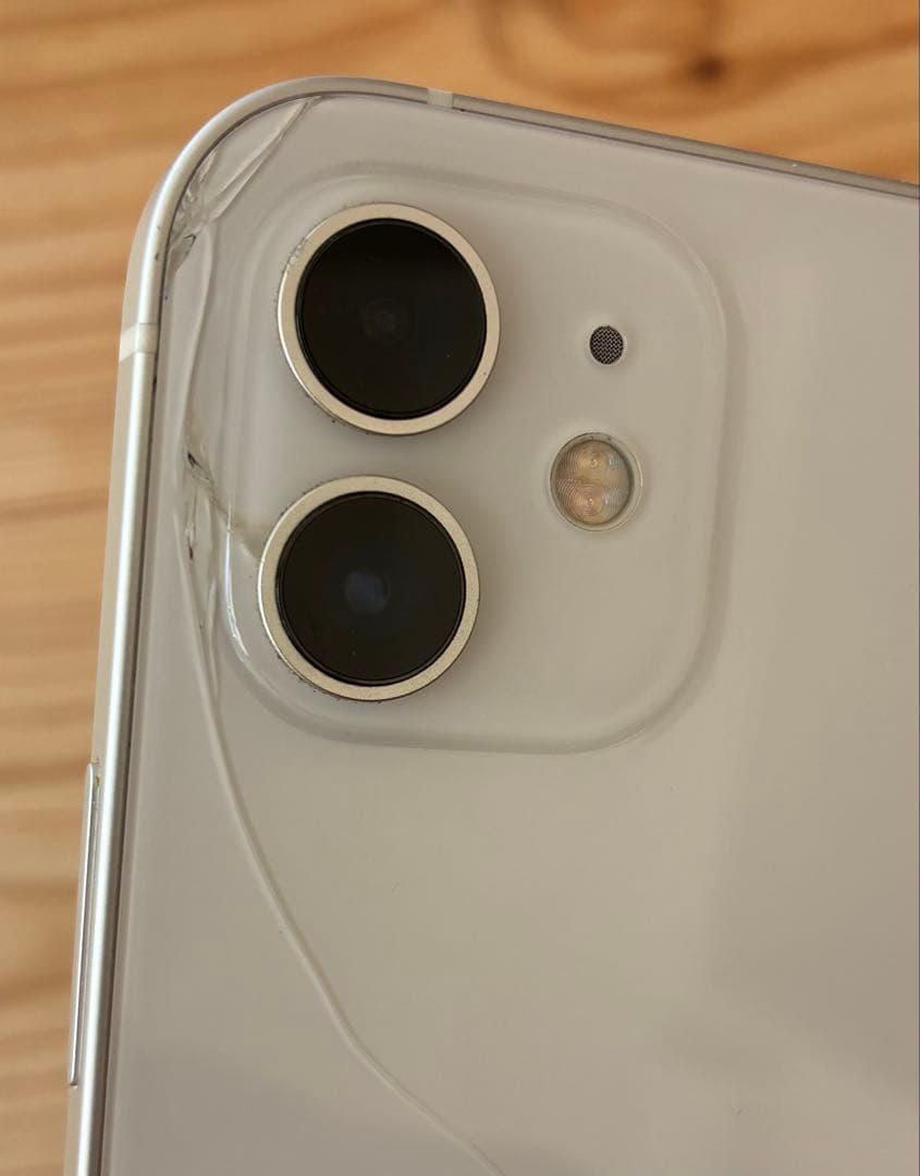 猫*様 Apple iPhone 12 ホワイト 本体　SIMフリー