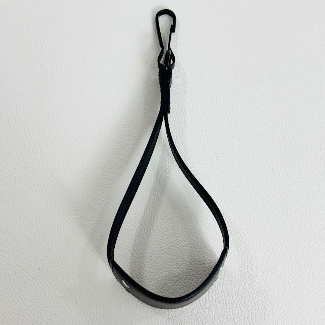 1786【未使用品】メゾンマルジェラ ハンドストラップ ステッチ レザー