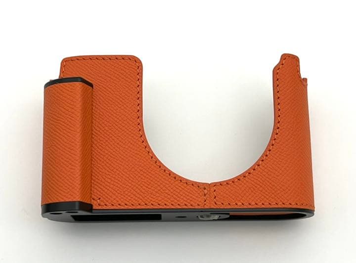 新品 本革 LEICA ライカ Q2用 カメラケース オレンジ色