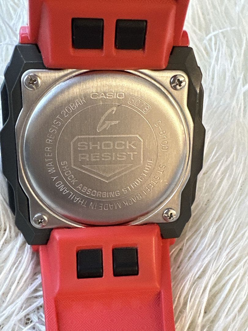 美品 生産終了 人気モデル G-SHOCK G-8100 レッド 廃盤品