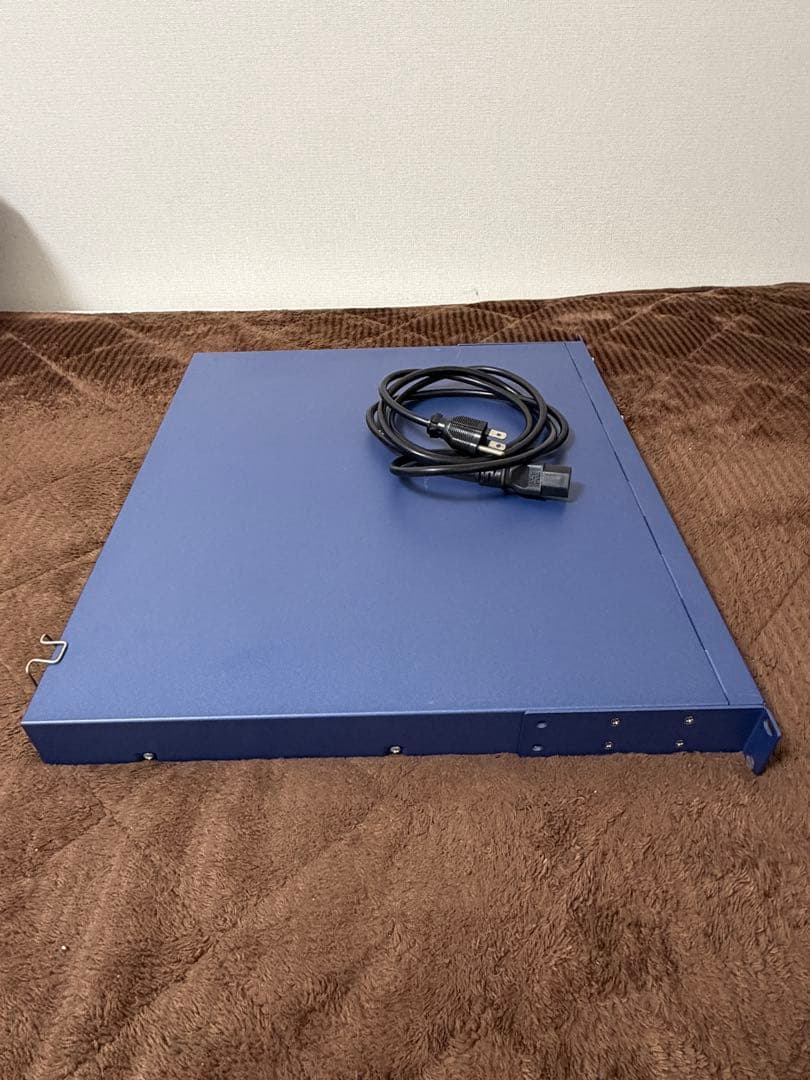 ヤマハ　YAMAHA RTX3500 ラックマウント型ネットワーク機器 青