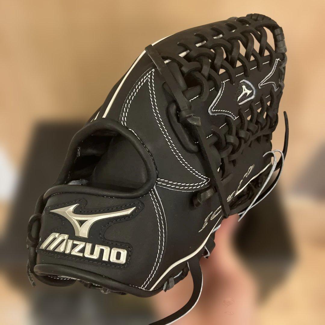 イチローICHIRO MODEL 2010 プレミアムレプリカ　グラブ　グローブ