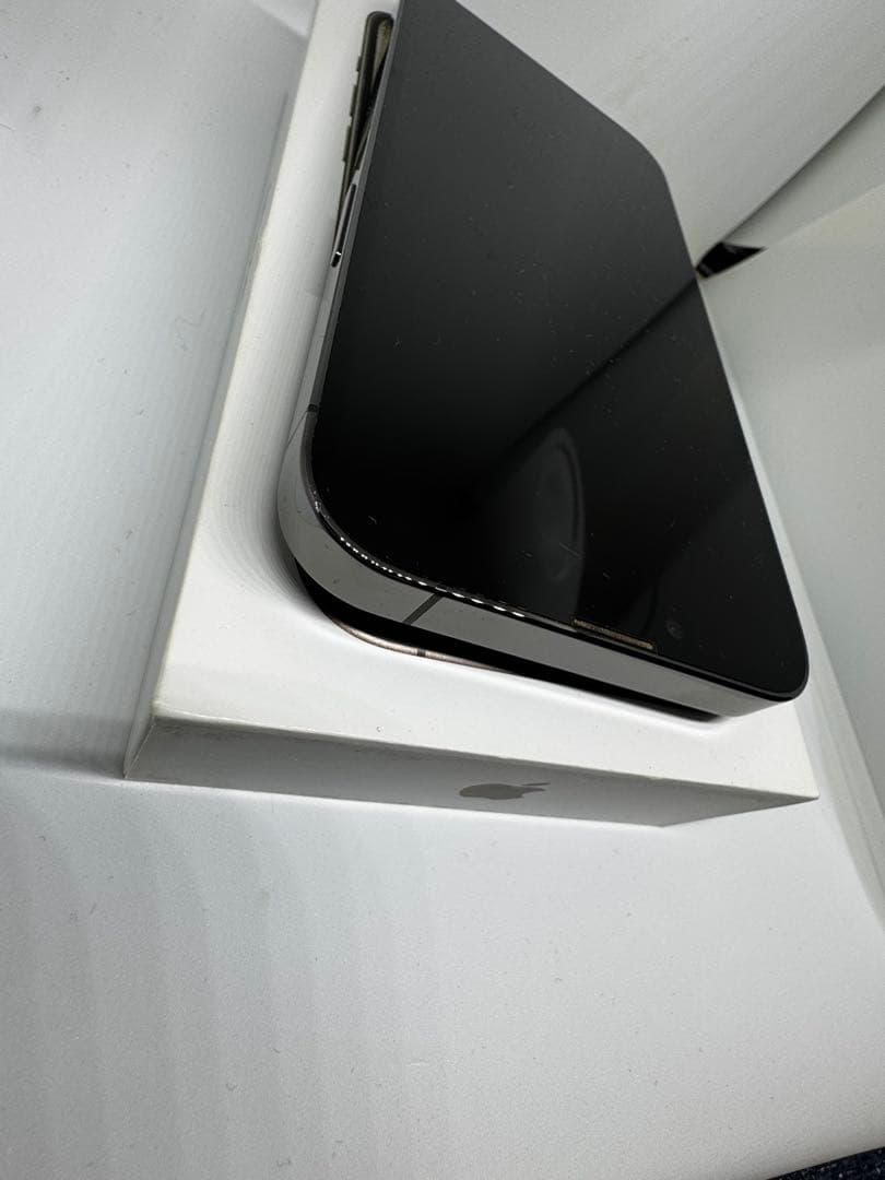 【アイヌン】iPhone 11pro 13pro