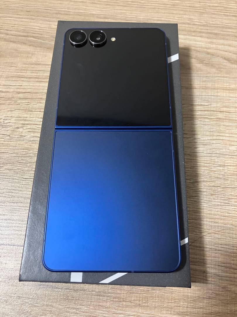Samsung Galaxy Z Flip7 256G ブルー SIMフリー