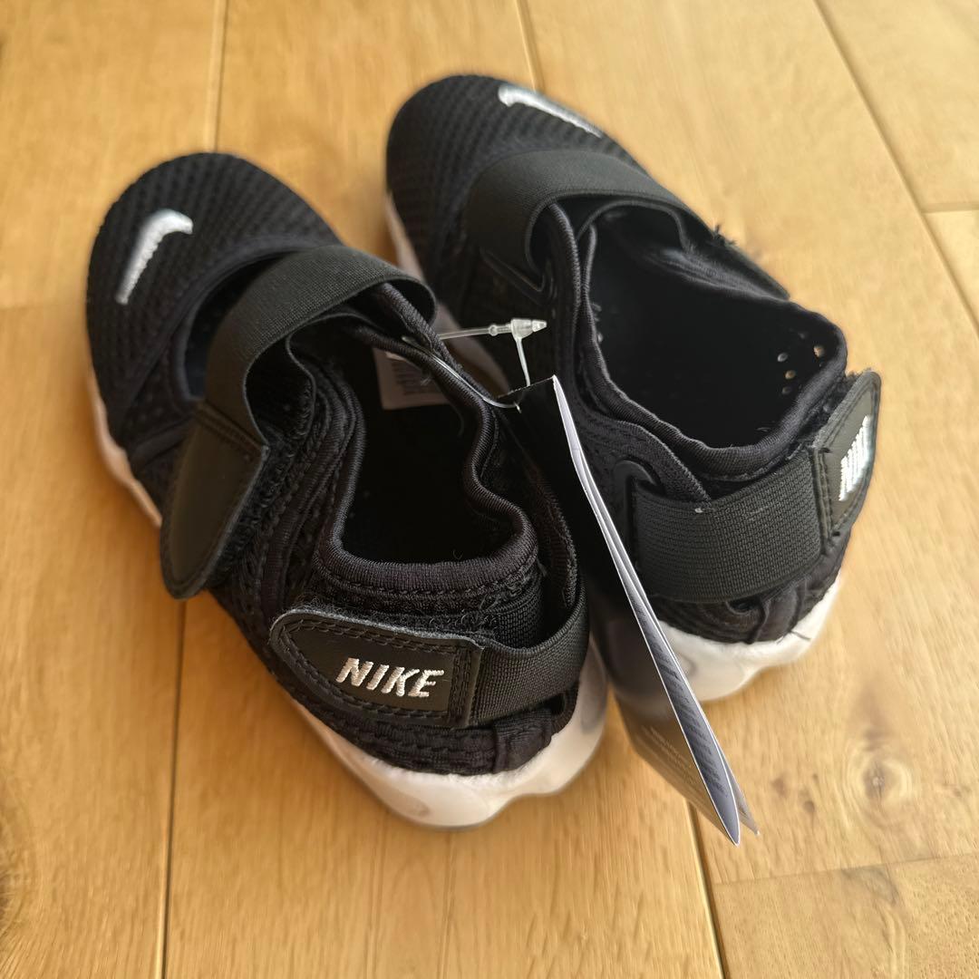 NIKE キッズ　エアリフト　20 新品未使用