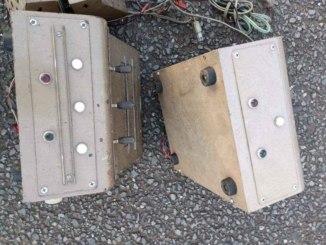 1608)昔のアイホン　aiphone 古い　インターホン？構内電話？