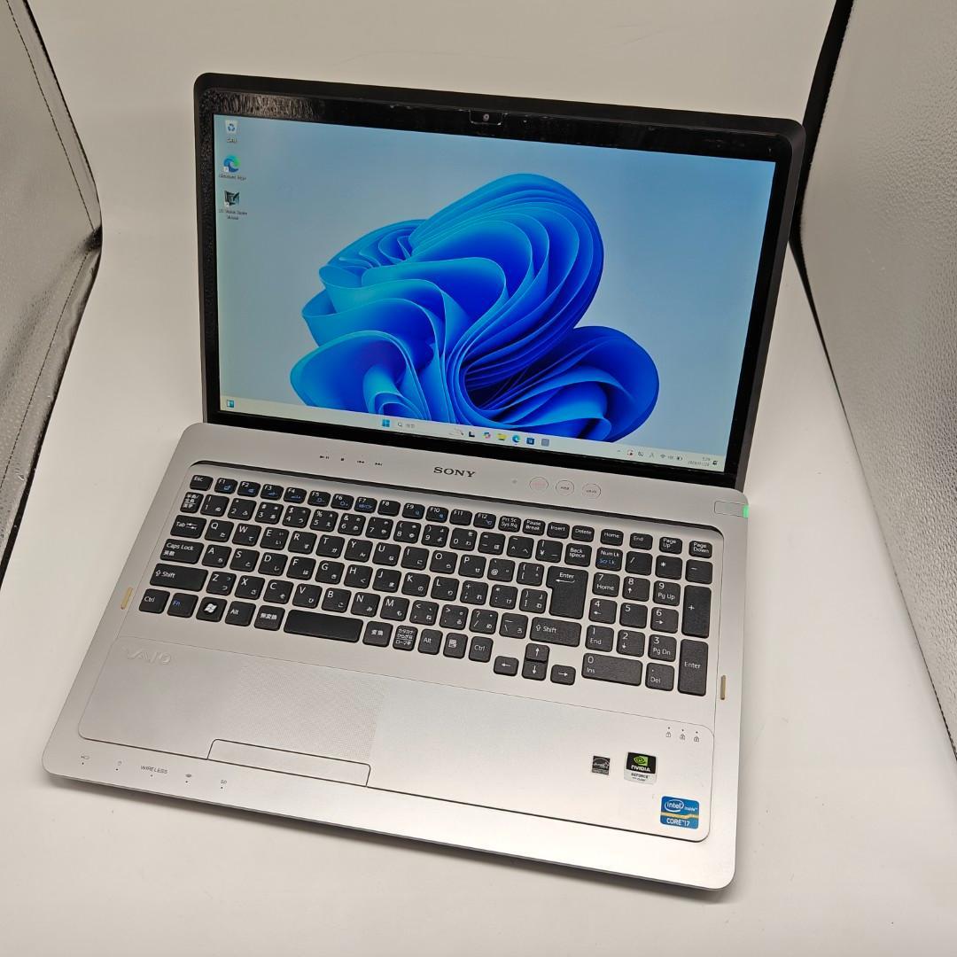 【VAIO】爆速i7 SSD256GB 8GB シルバー 大型ノートPC