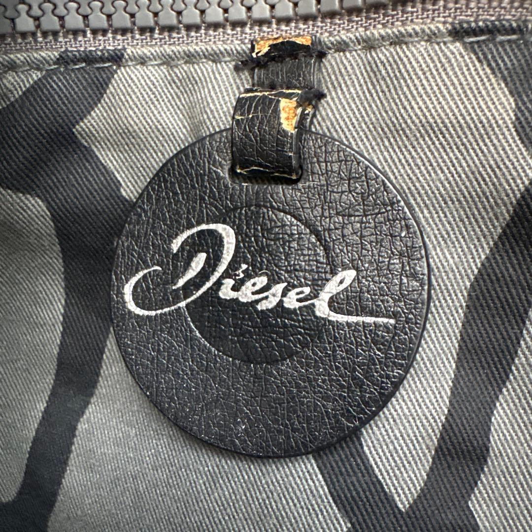 DIESEL ハンドバック トートバック　 メタルロゴ　黒