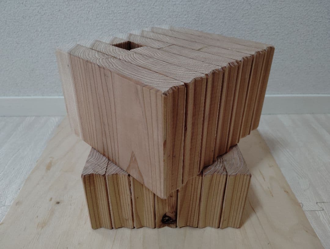 回転式籾擦り機(小型 回転軸ボルト、上部投入タイプ)