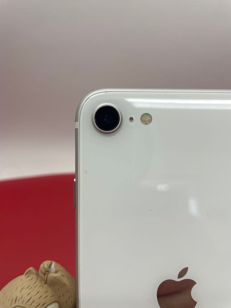 Apple iPhone SE2 64GB ホワイト