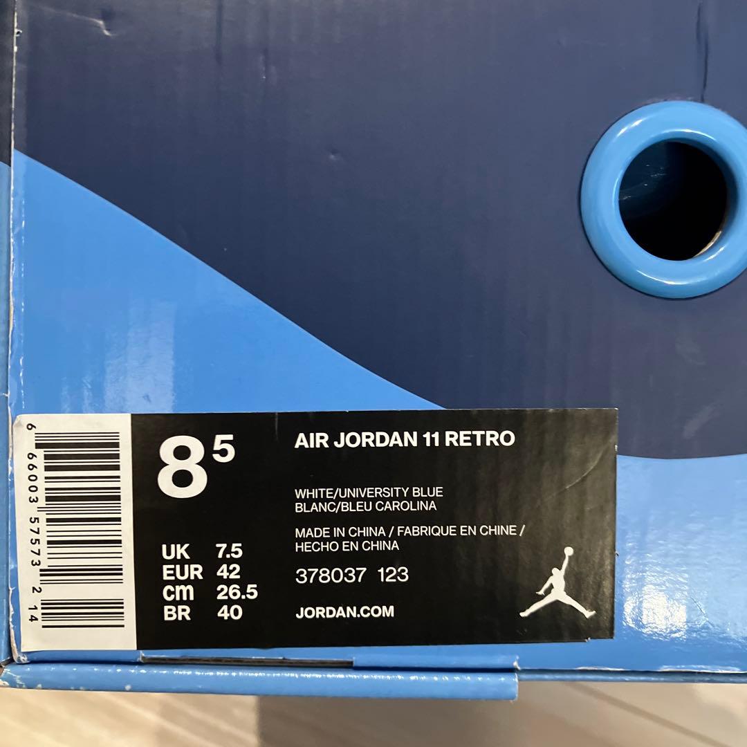 Air Jordan 11 ホワイト/ネイビー