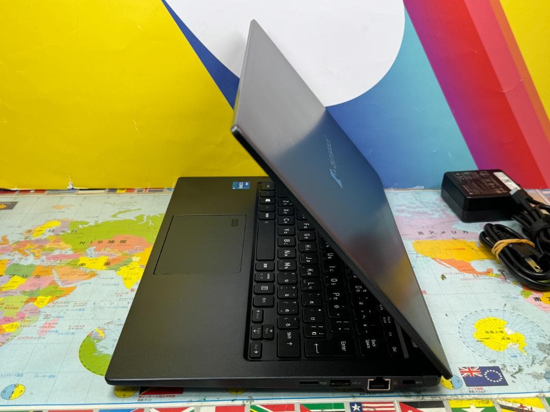 美品 東芝 dynabook G83/HS 第11世代 13.3型 ノートPC