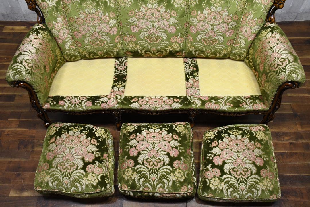 FAC5 イタリア製 ロココ様式 猫脚 レリーフ 3人掛けソファ トリプルソファ