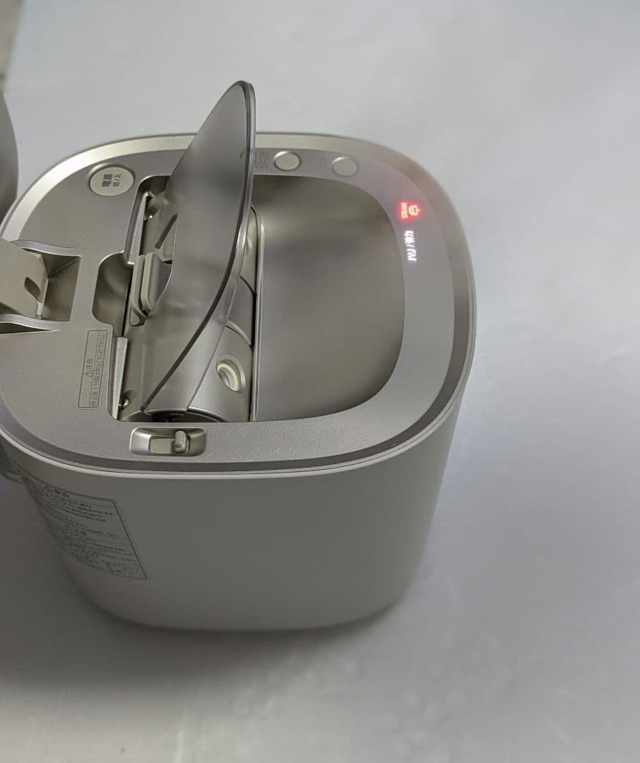 27.3.5まで保証付　試運転　パナソニック ナノケア スチーマ EH-SA0B