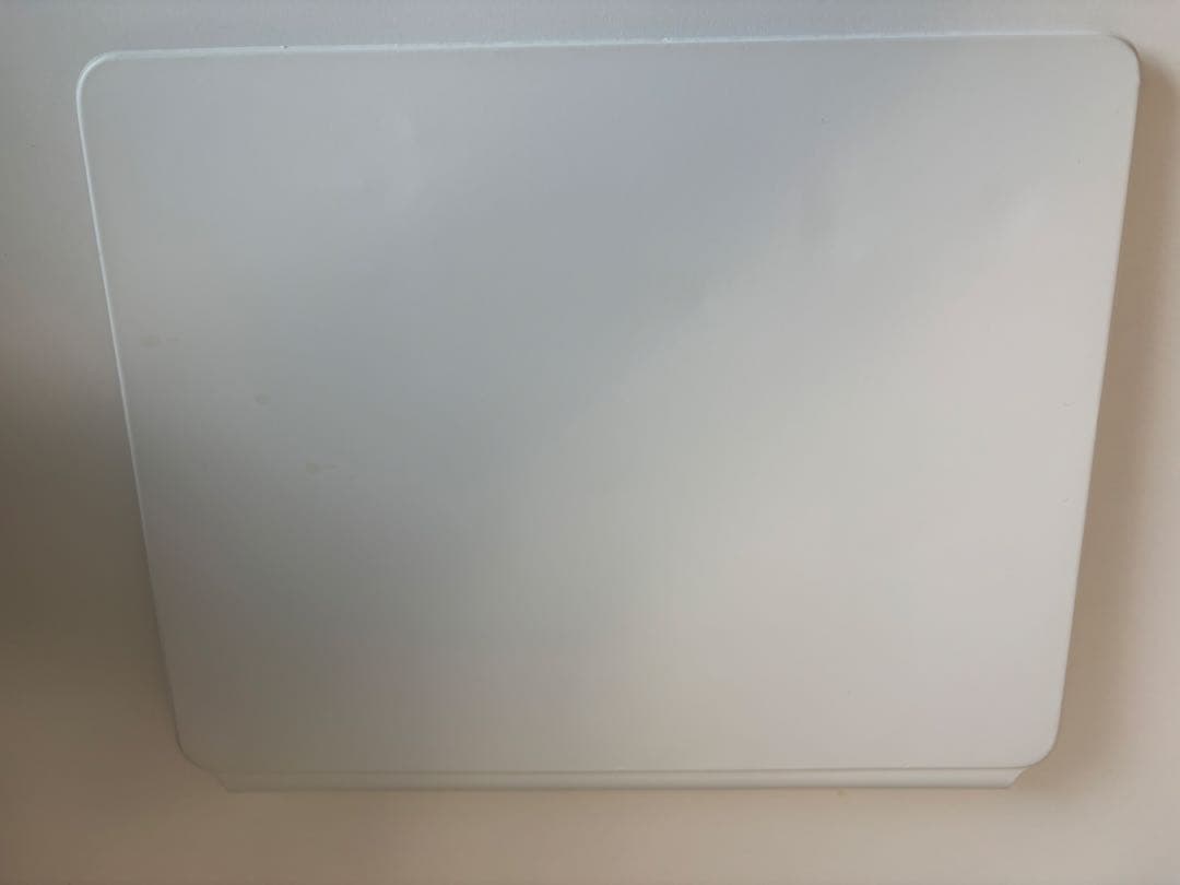 iPad Pro 12.9 (2021) 用 Magic Keyboard