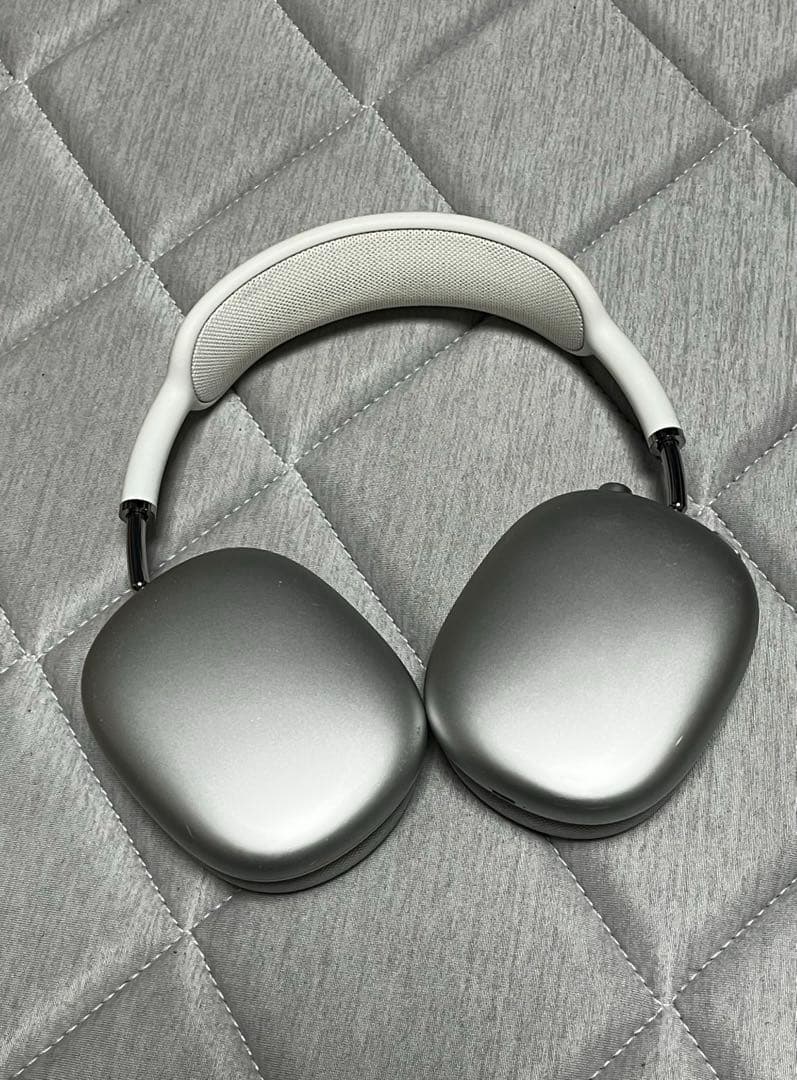 【正規品】AirPods Max ライトニングモデル シルバー