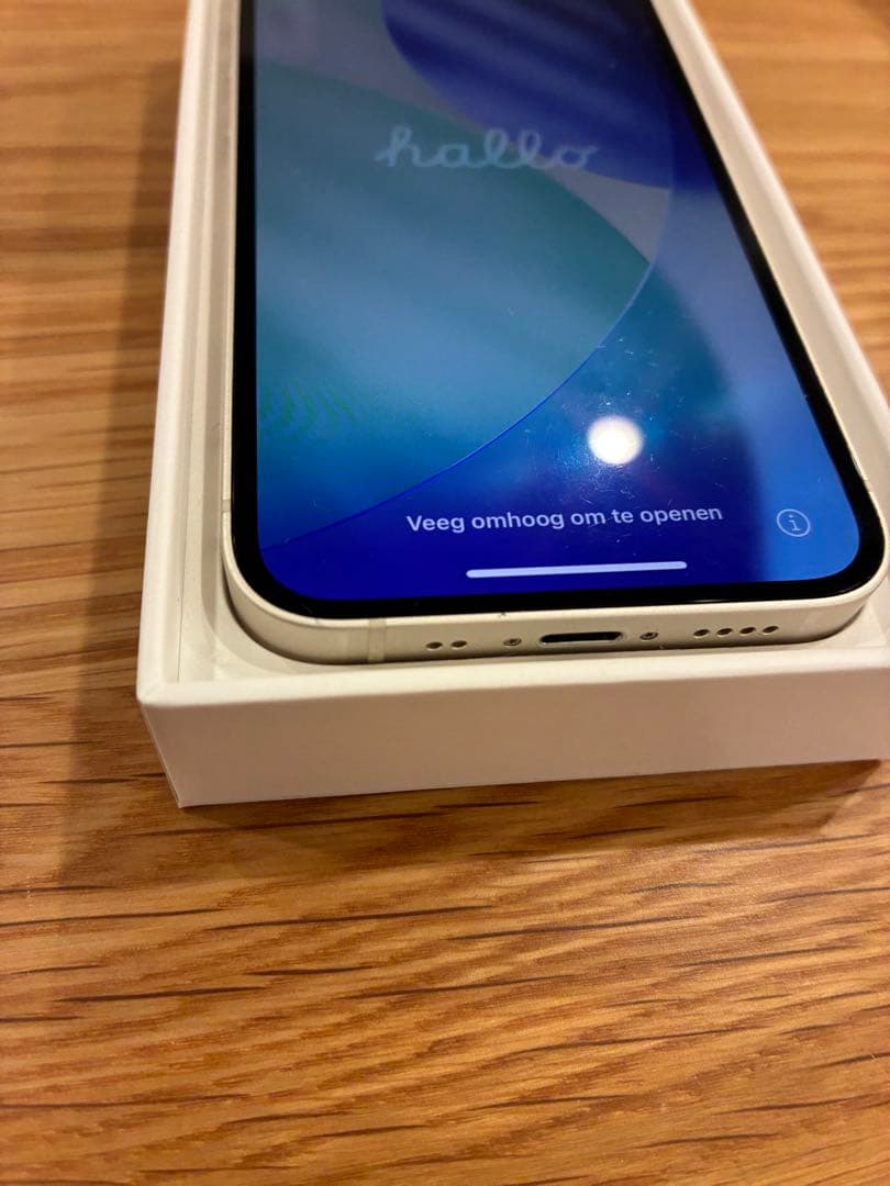 Apple iPhone 13 mini スターライト 本体