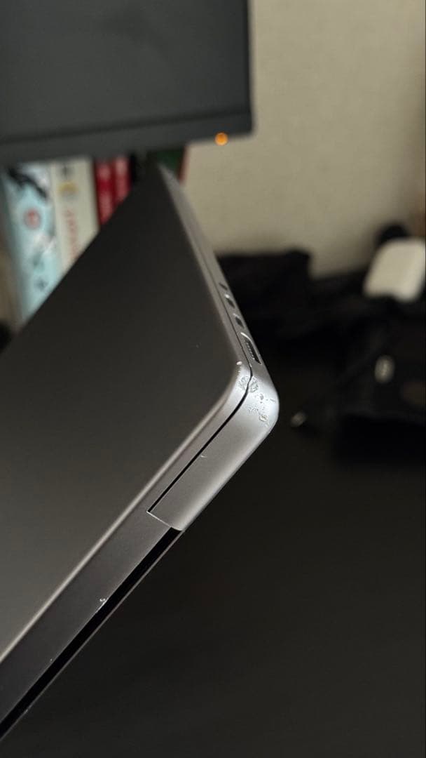 Macbook Pro M1 Pro 14インチ スペースグレイ 16/512