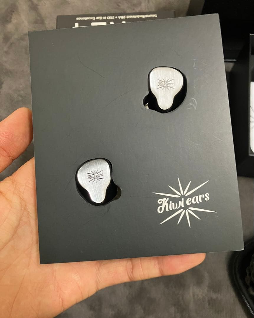 イヤホン Kiwi ears ke4