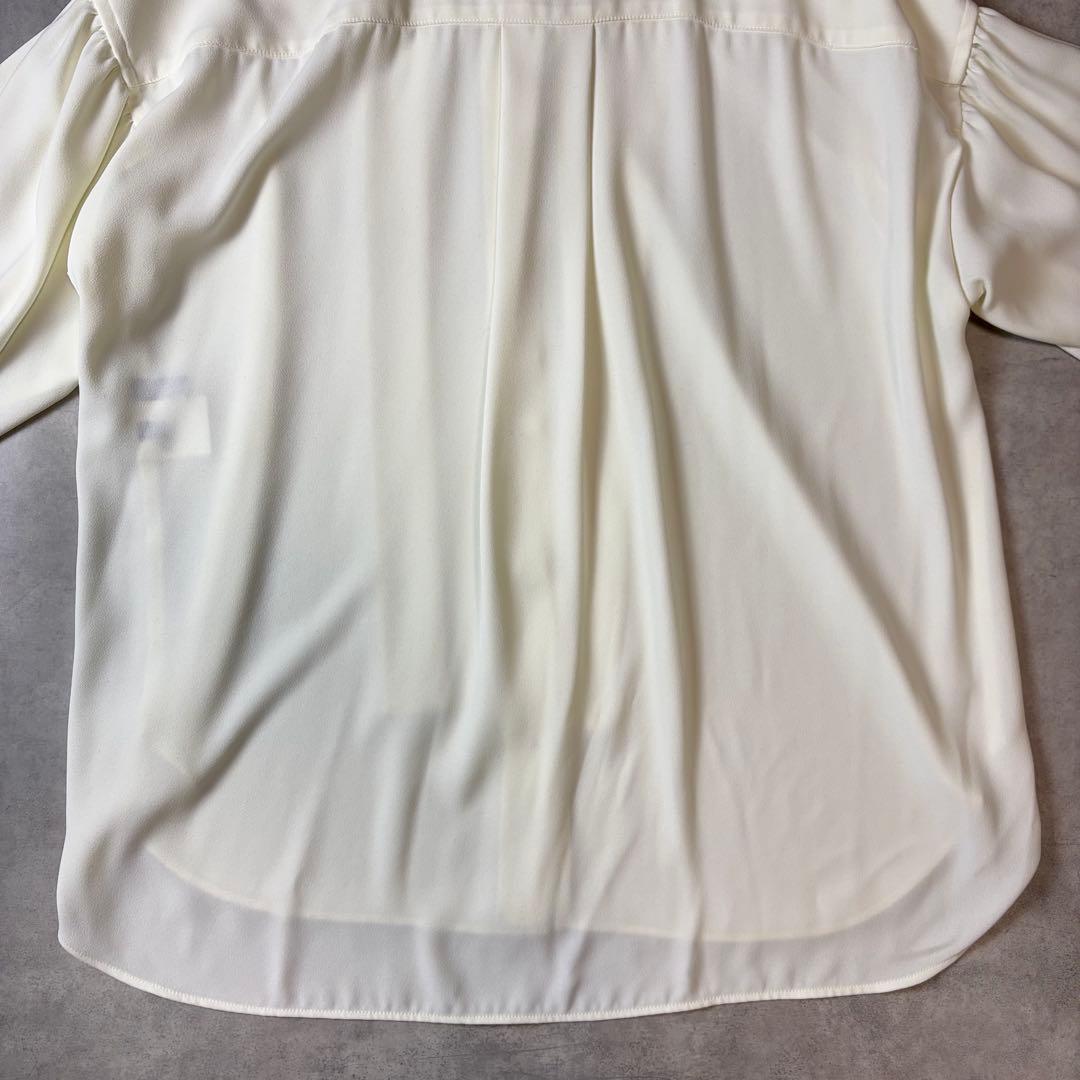 美品 allureville ジョーゼット ボウタイブラウス オフホワイト