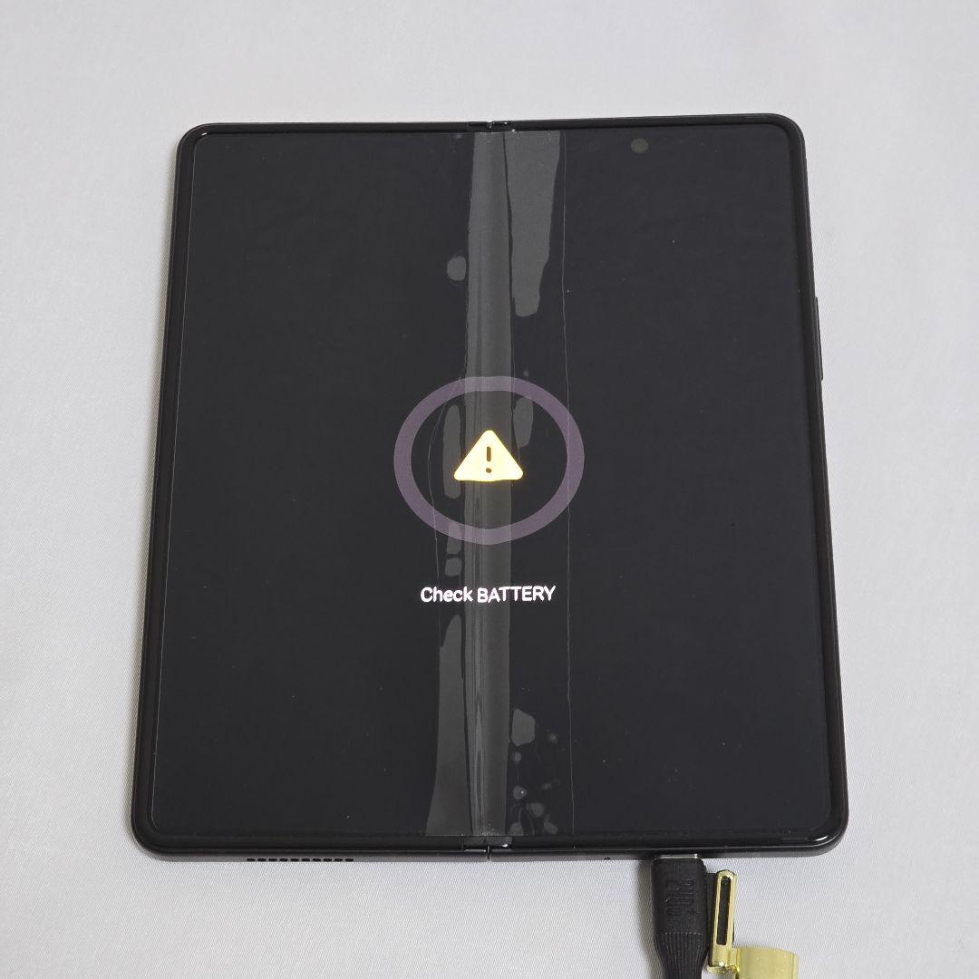 【新品同様】Galaxy Z Fold3 SIMフリー 判定○ au版 国内版