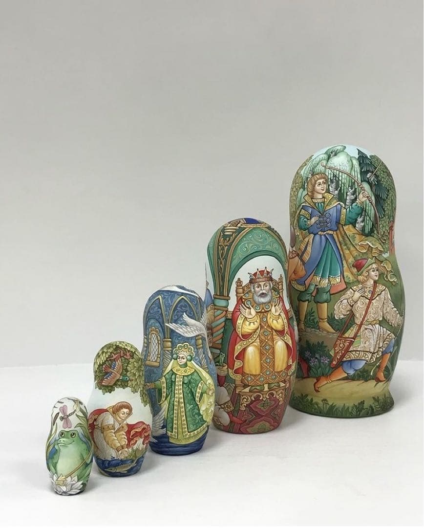 ロシア雑貨☆民話マトリョーシカ「蛙の王女」(5P)コブロフ工房
