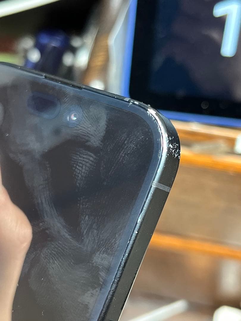 iPhone 16 128GB ブラック 高級レザーケース付き