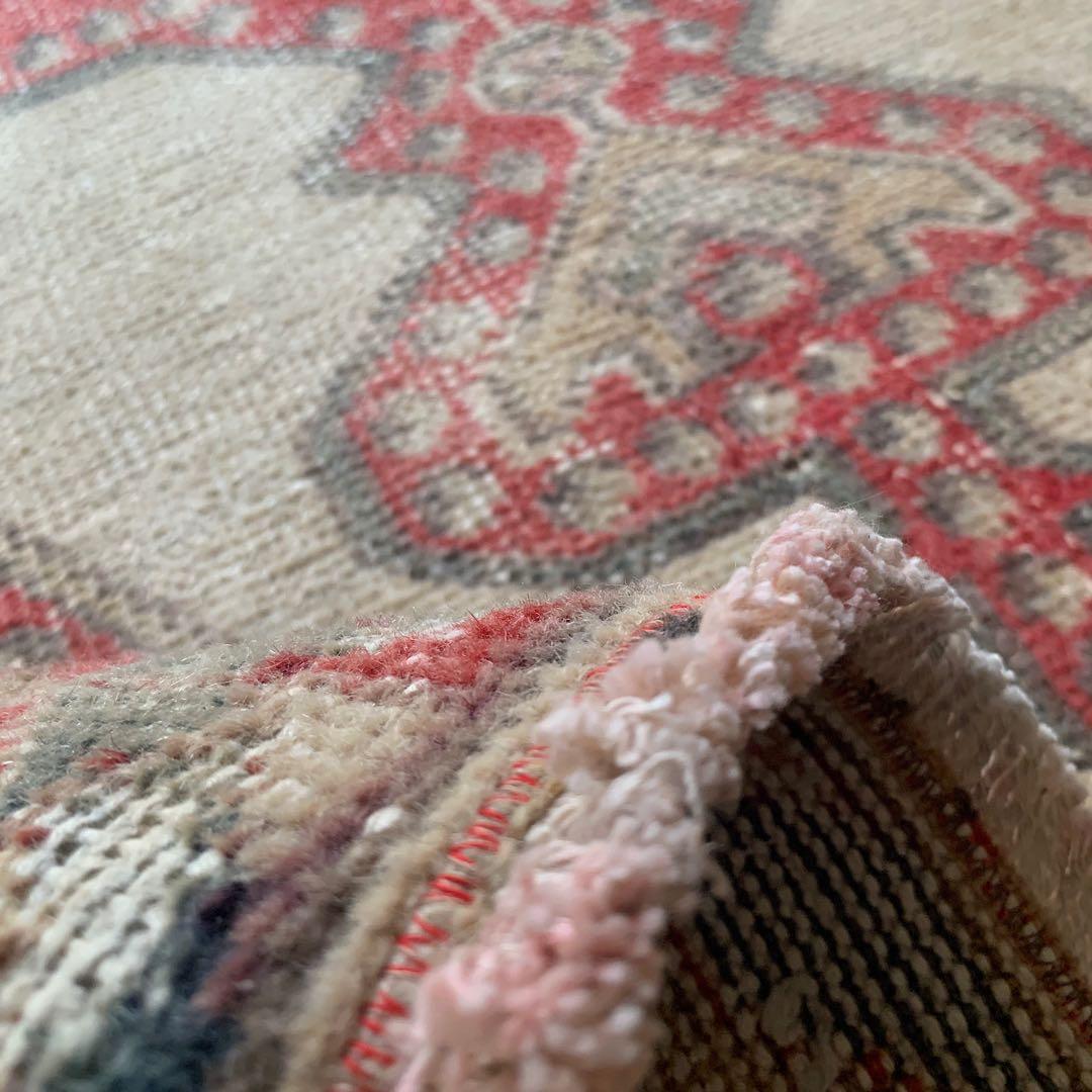 リリー　プロフ必読^ - ^様　アヴァノスラグ　トルコヴィンテージラグ